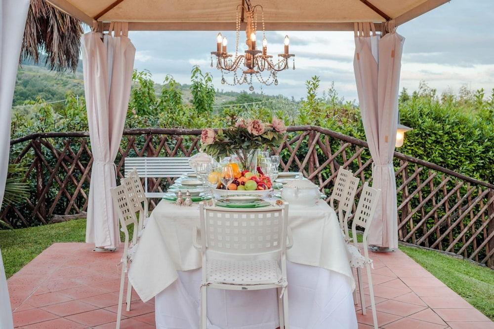 Villa Dana in Segromigno in Monte