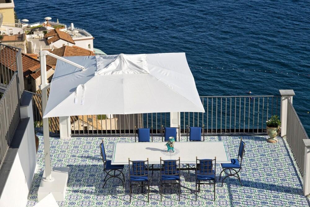 Palazzo Della Storia