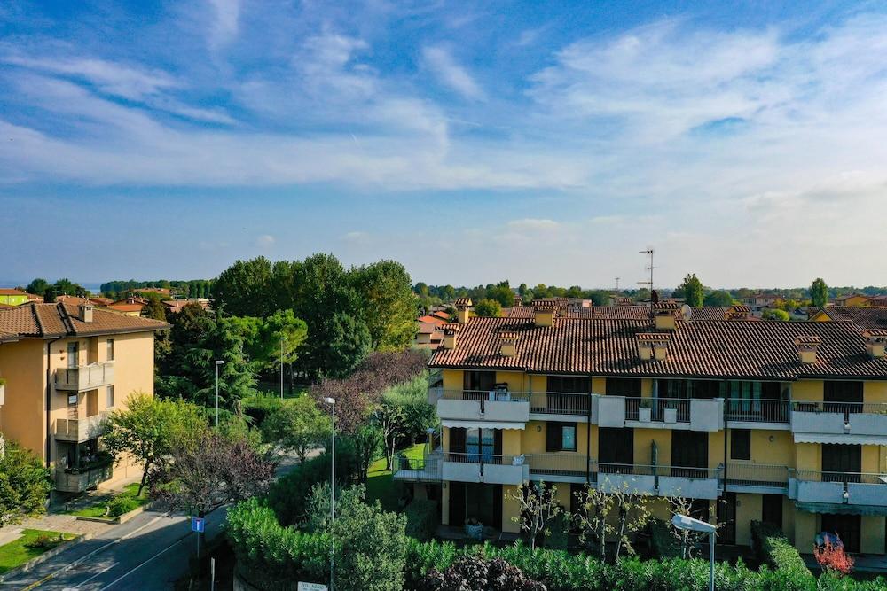 Villaggio dei Fiori - Viola