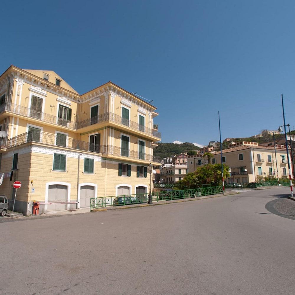 Appartamento a Vietri sul Mare ID 3055