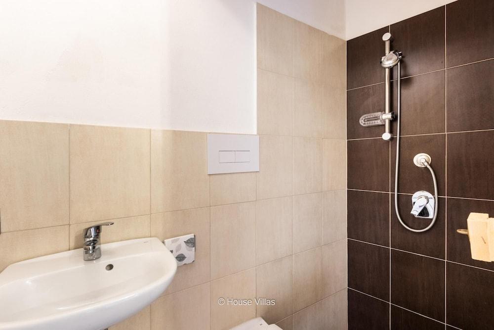 Golden Stone in Noto