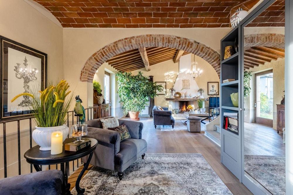 Il Conte Farmhouse Retreat