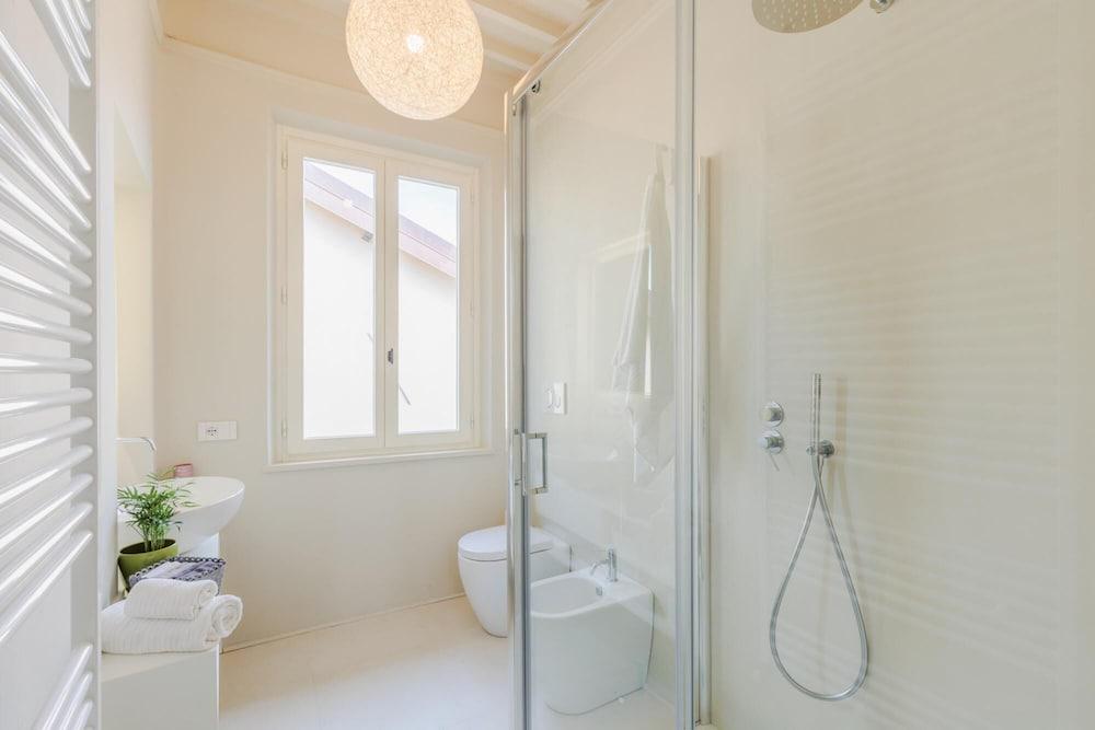 Casa Grey Contemporary Penthouse