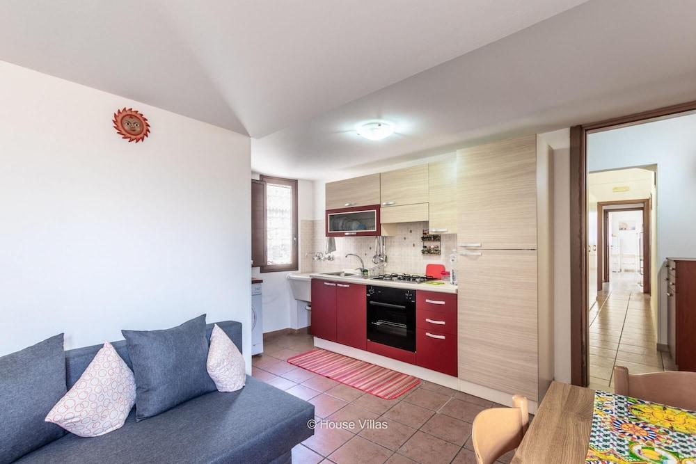 Sr-a522-linn12b1 - Hexagon Holiday