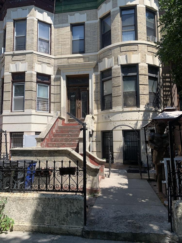 The Brooklyn Riviera