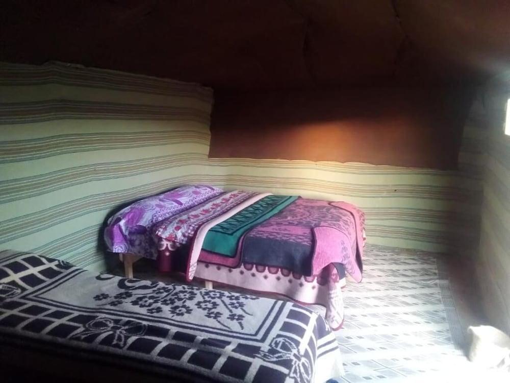 Camel Trek Bivouac in Merzouga