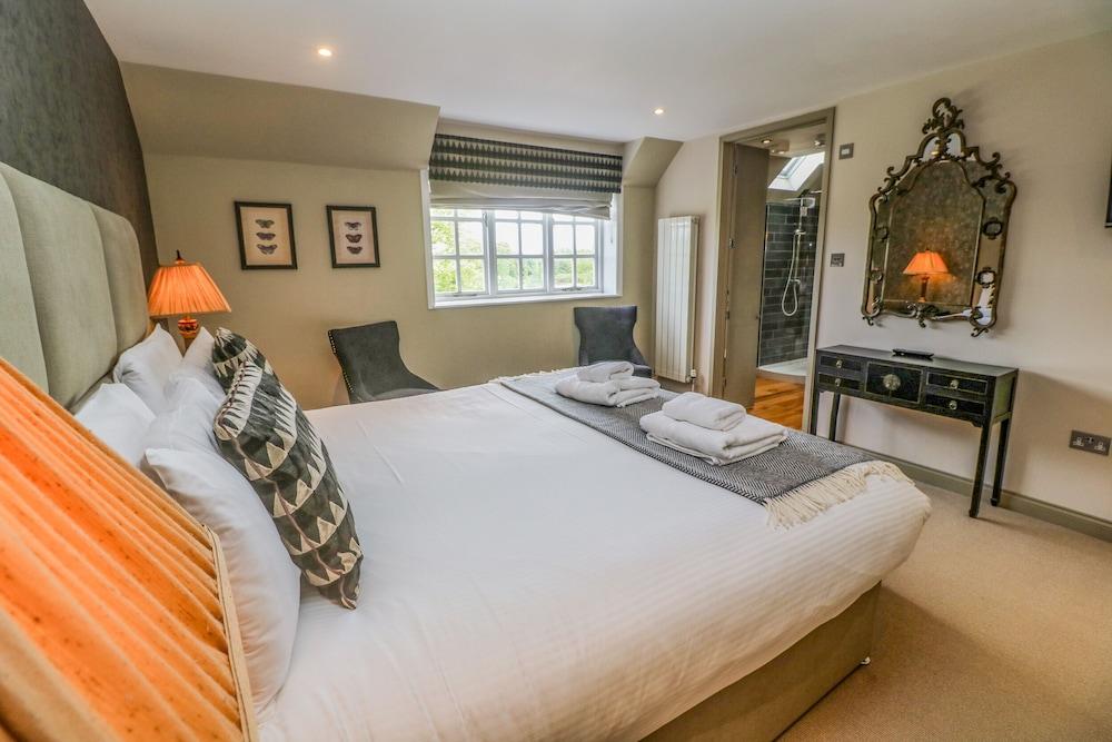 Bodmin Country House