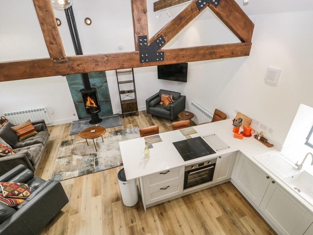 Bank Hurst Coach House