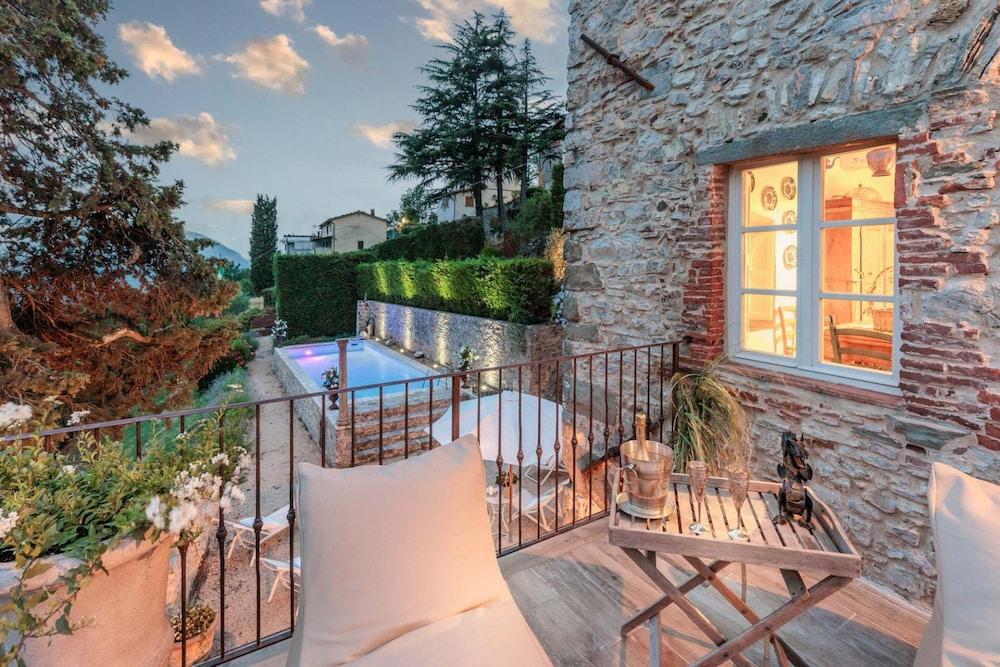 Gran Burrone Castle in Borgo a Mozzano