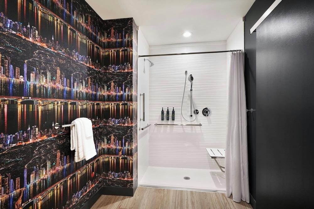 Aloft Atlanta Perimeter Center