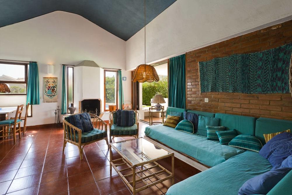 Barbecue and Pool Mystay Algarve