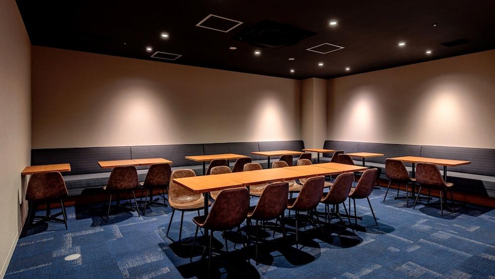 REF Kansai Airport by VESSEL HOTELS