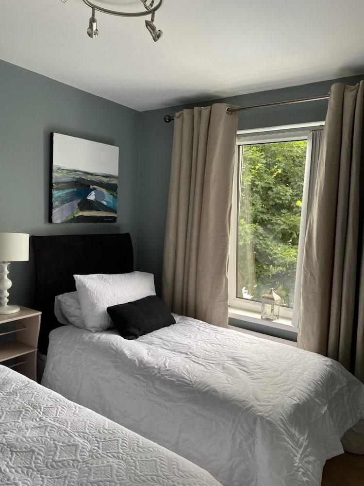 Remarkable 3-bed House in Belfast