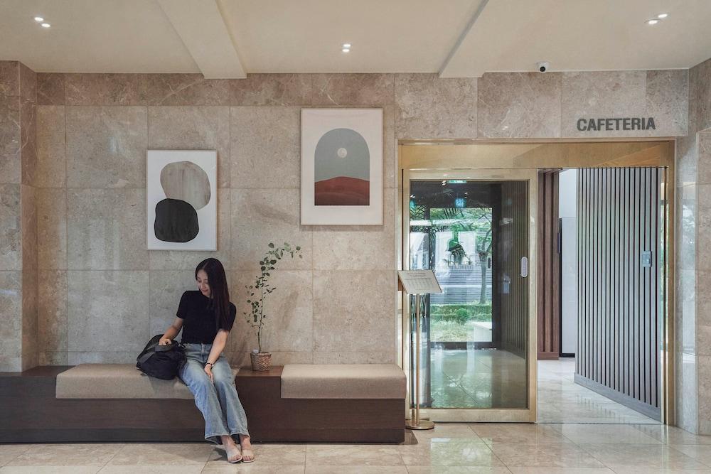 Yaja Hotel Peace Square branch