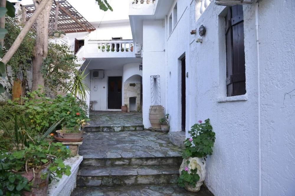 Troullos Traditional Houses