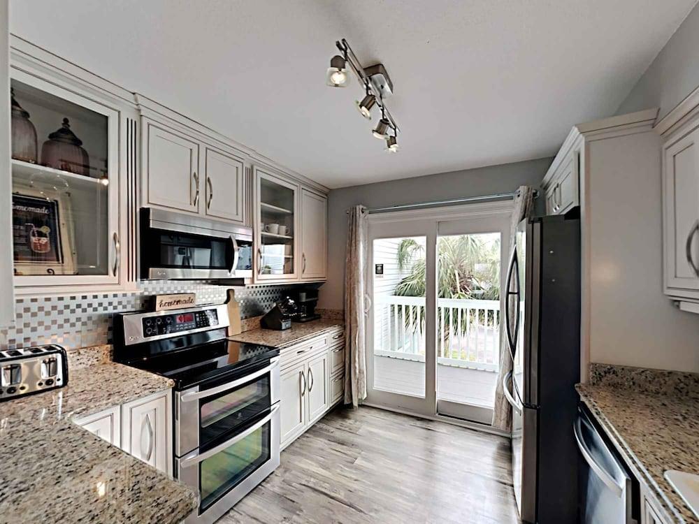 Sandcastle Townhomes #19