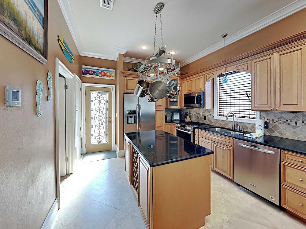 A Mid-summer's Night Dream