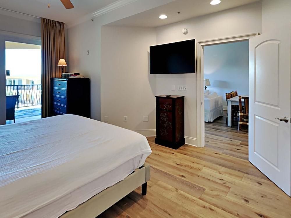 Adagio by Southern Vacation Rentals