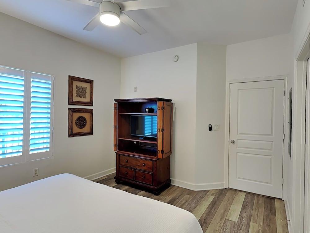 Beach Resort  by SVR