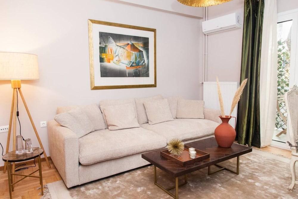 Delux Apartment in Kolonaki