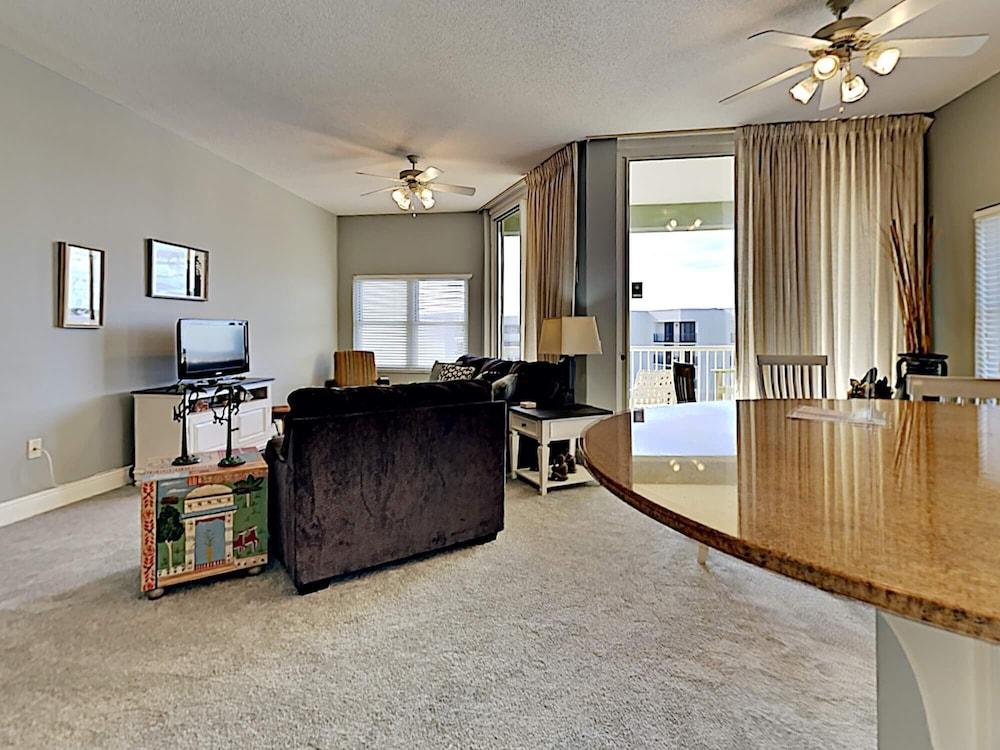 Water's Edge by Southern Vacation Rentals