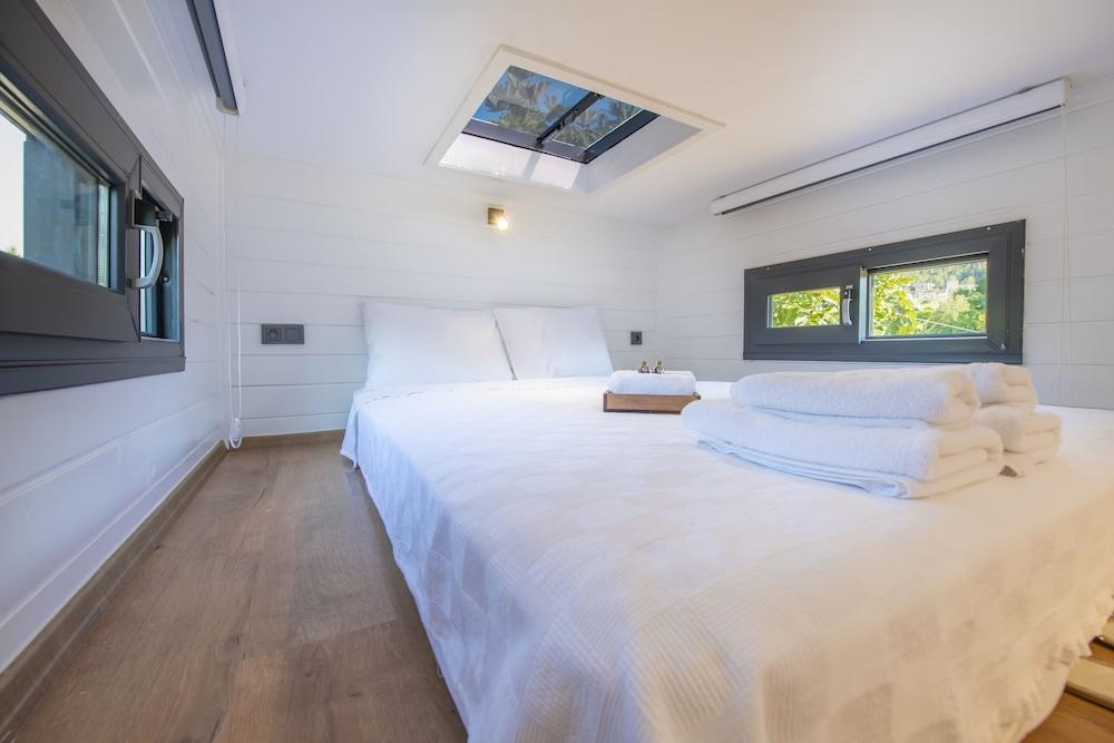 Nomade Caravan Camping