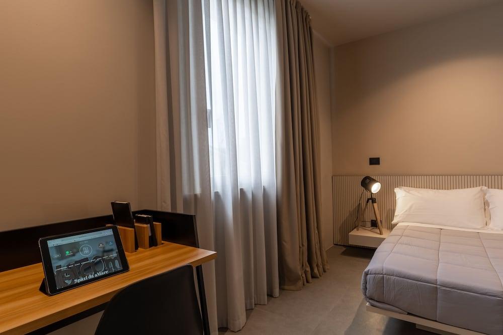 aMare Hotel Suite & Apartments