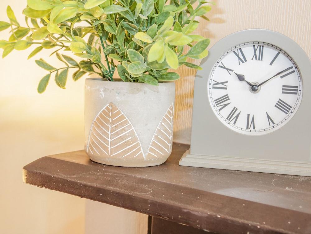 Gerrard House Apartment