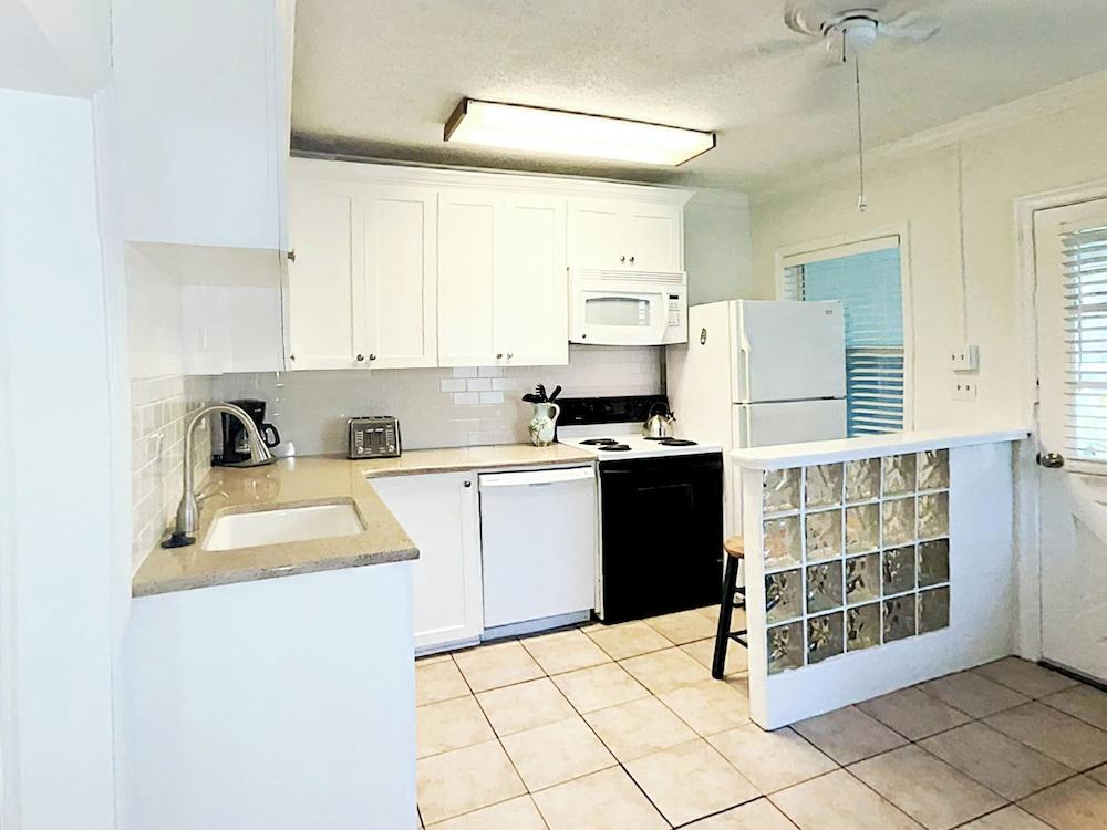 Captains Quarters A by Tybee Vacation Rentals