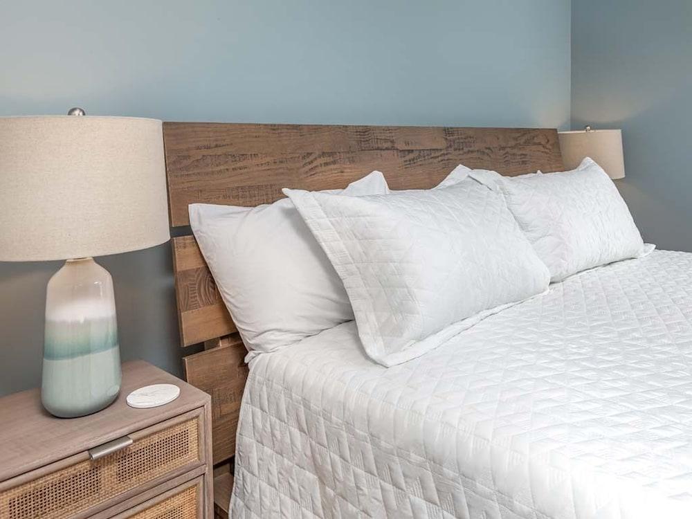 Neptunes Nest by Tybee Vacation Rentals