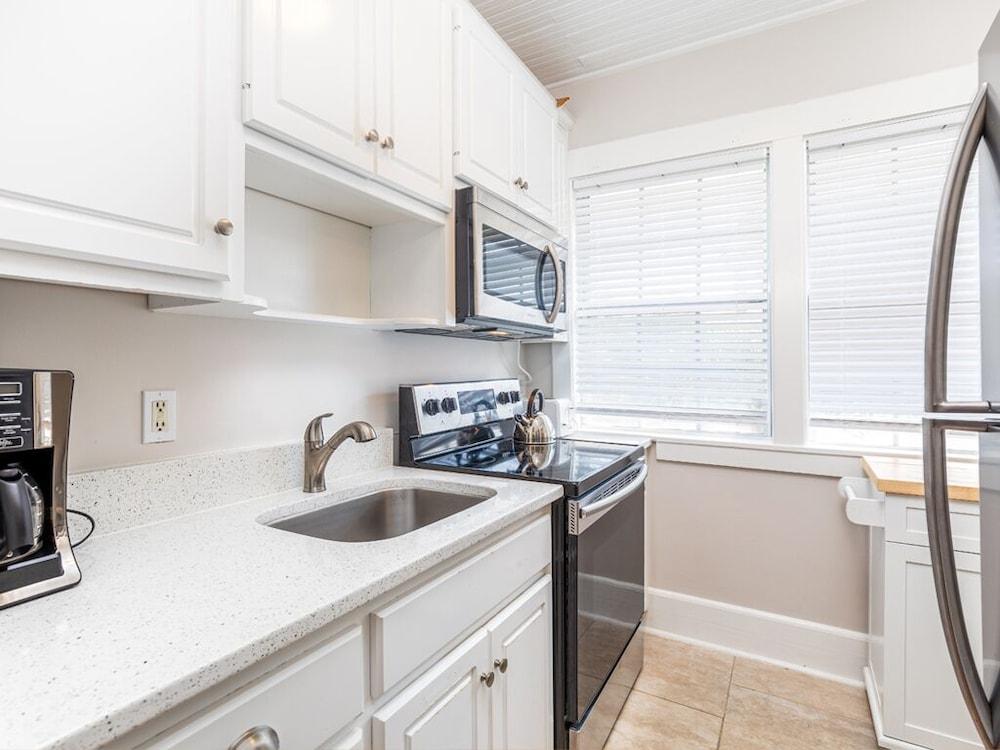 Sea View 4 by Tybee Vacation Rentals