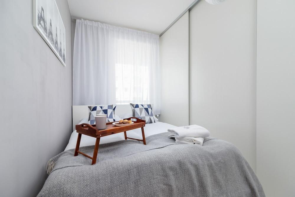 Apartment Cracow Bajeczna by Renters