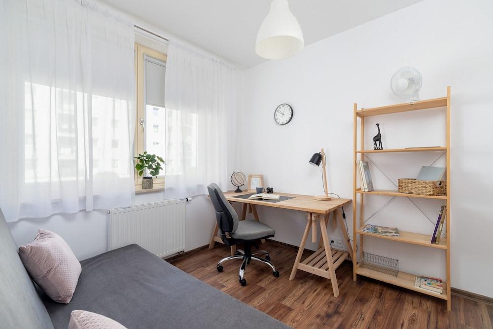 Apartment Cracow Bajeczna by Renters