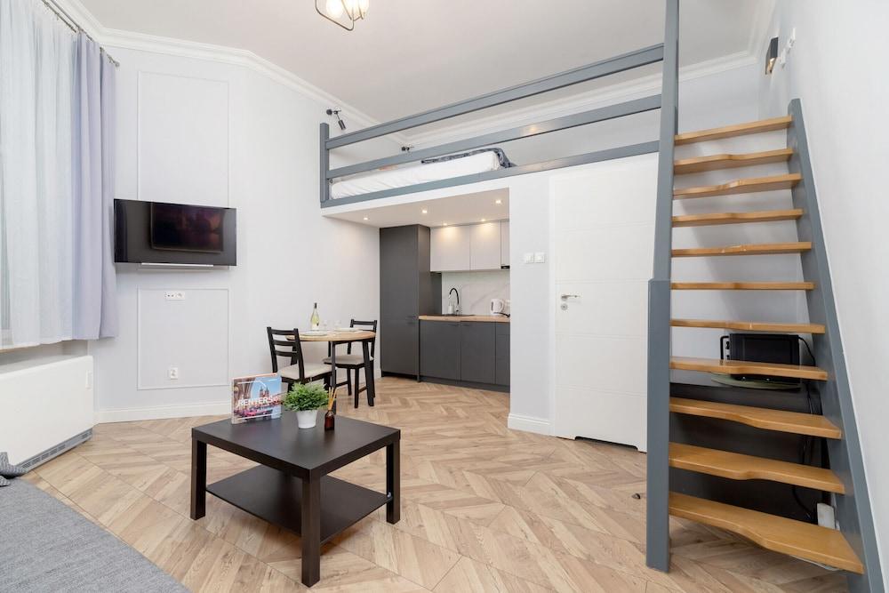 Apartment Cracow Filipa by Renters