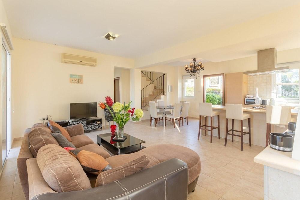 Villa Nikol in Paralimni