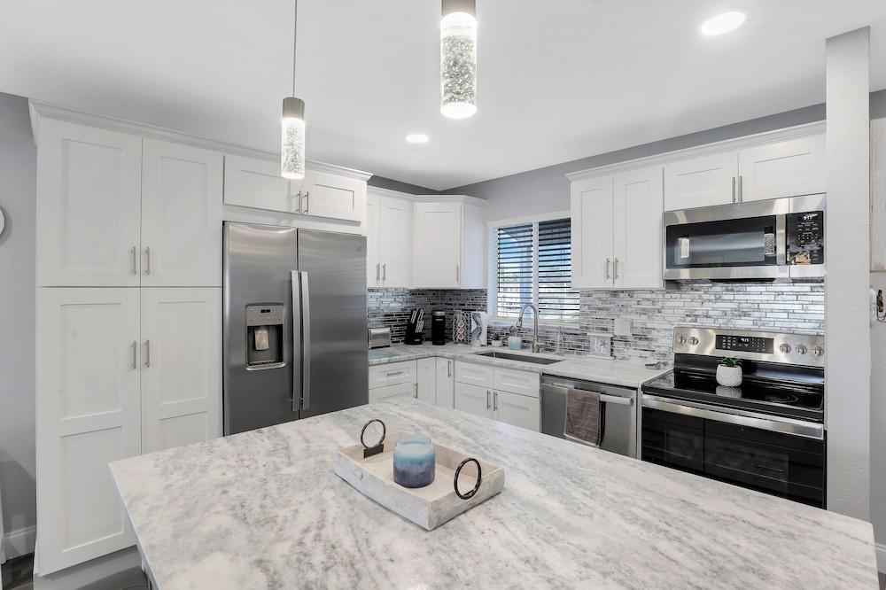 Island Breeze Escape