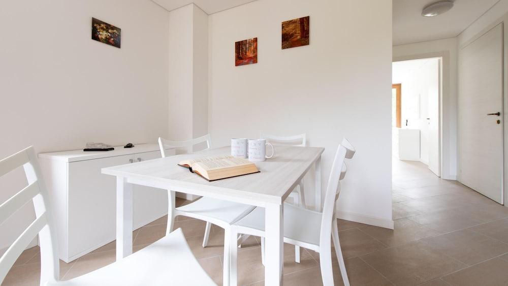 Villa Tola - Violetto