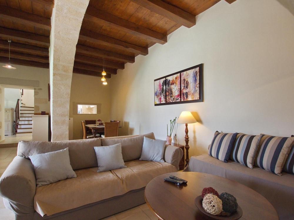 Villa Argiro in Plaka