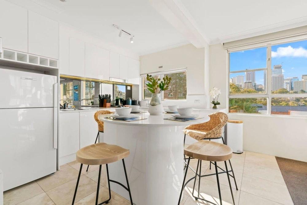 Harbourside 31 in Mcmahons Point