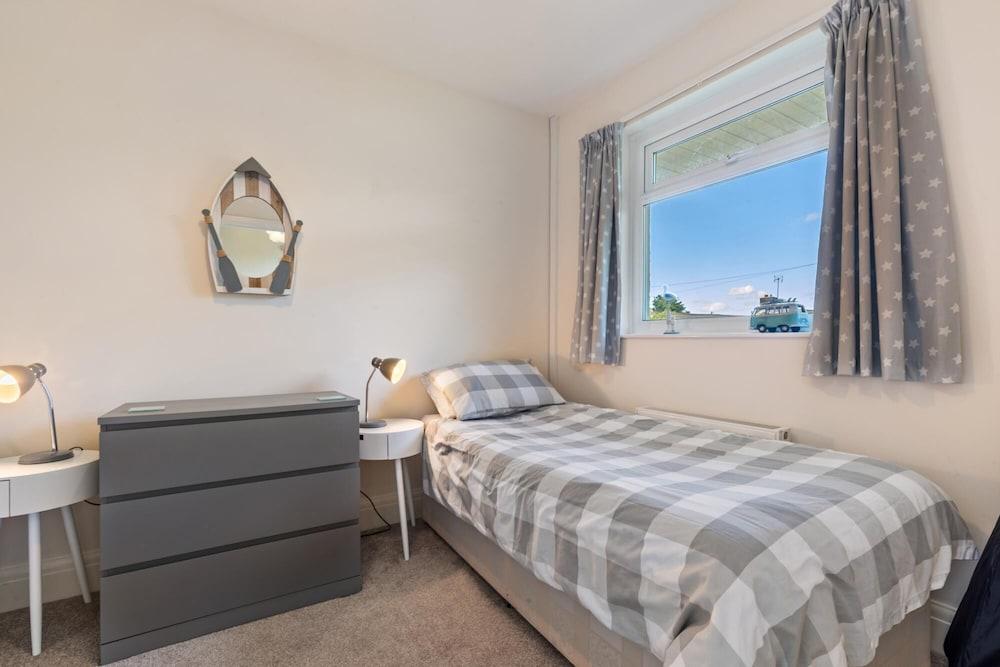 Ballyroan - Peaceful Dog Friendly Cottage