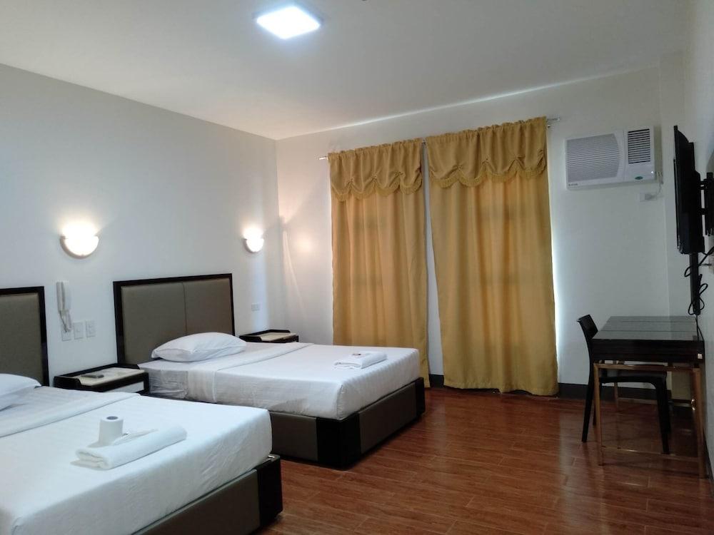 Meaco Royal Hotel- Aparri