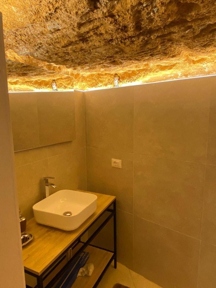 Suite Iblarch in Noto