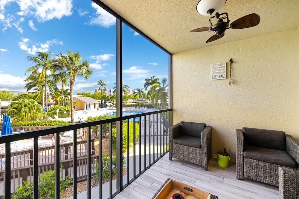 Santa Maria II 110 by Distinctive Beach Rentals