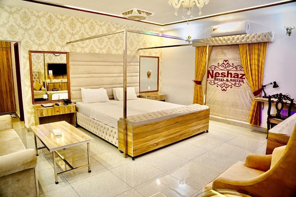 Neshaz Hotel