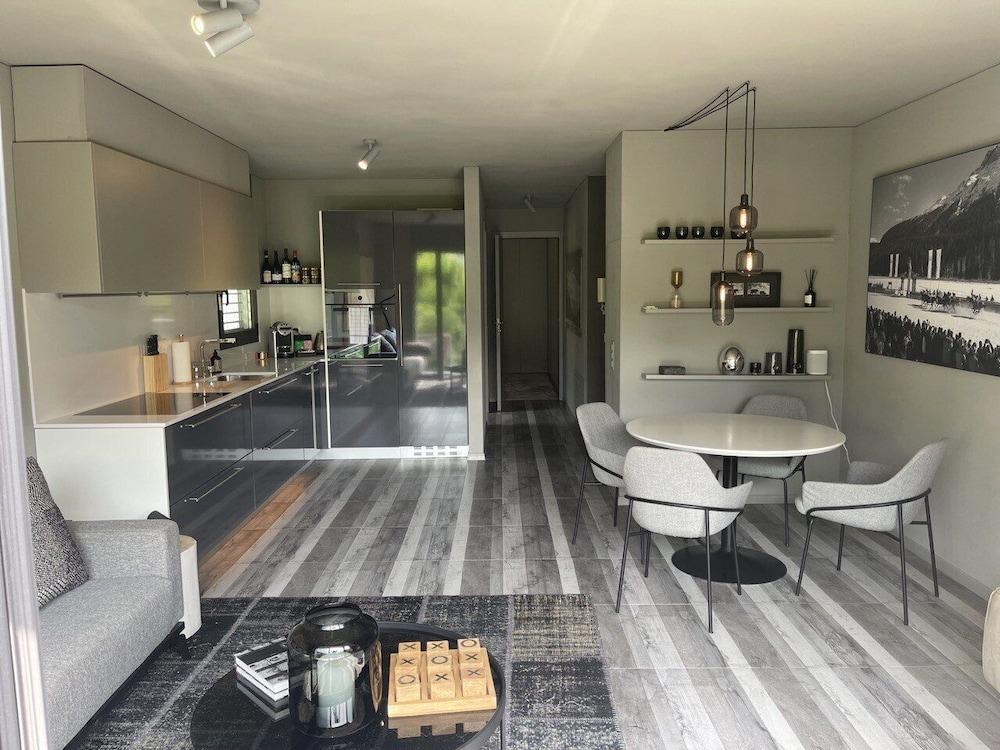 Garden Jewel Design Apartment