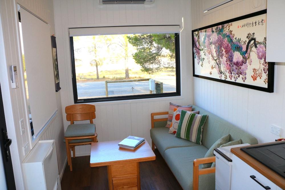The Pink Lake Tiny House - 'peony'