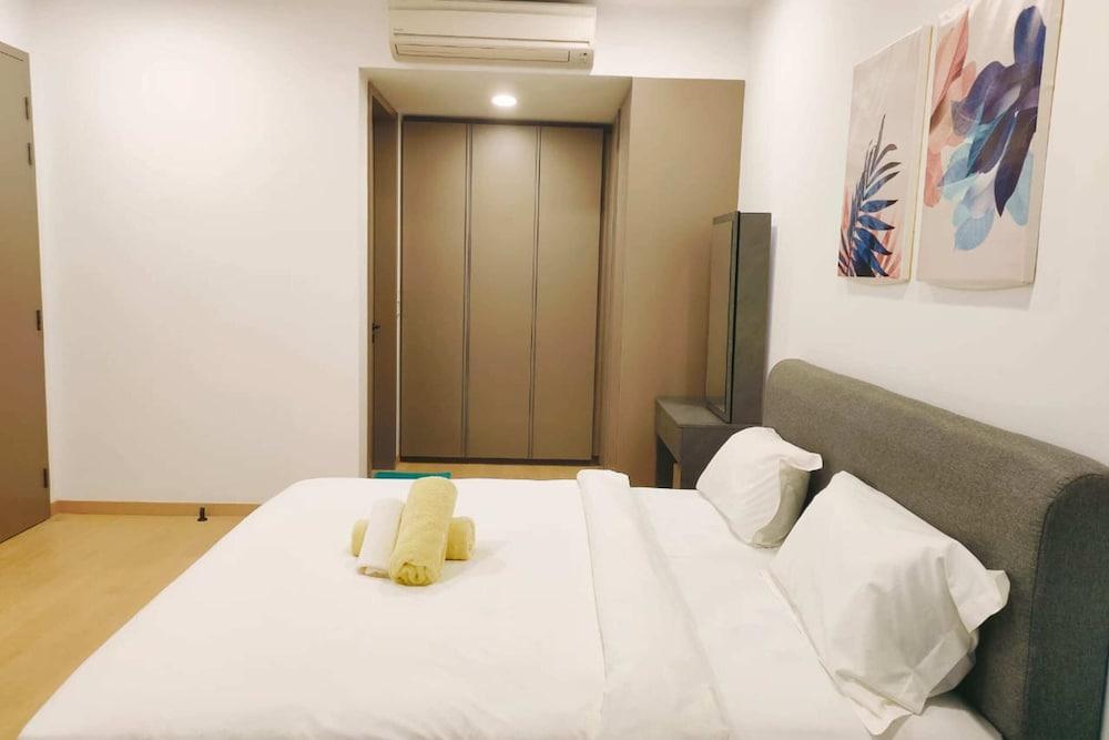 Eaton Residences KL by Plush