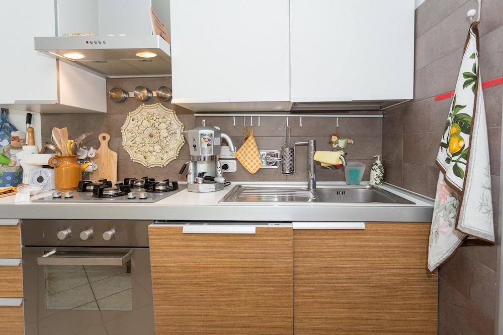 Cozy Apartment With Large Garden