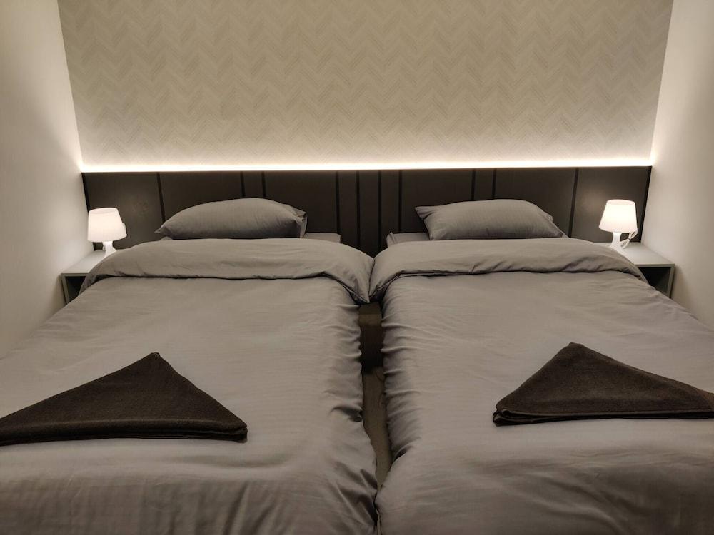 Luxury Room 42m Near Downtown And All Services