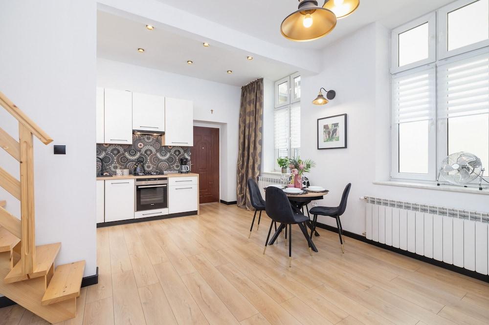 Ariańska Studio With Mezzanine Cracow